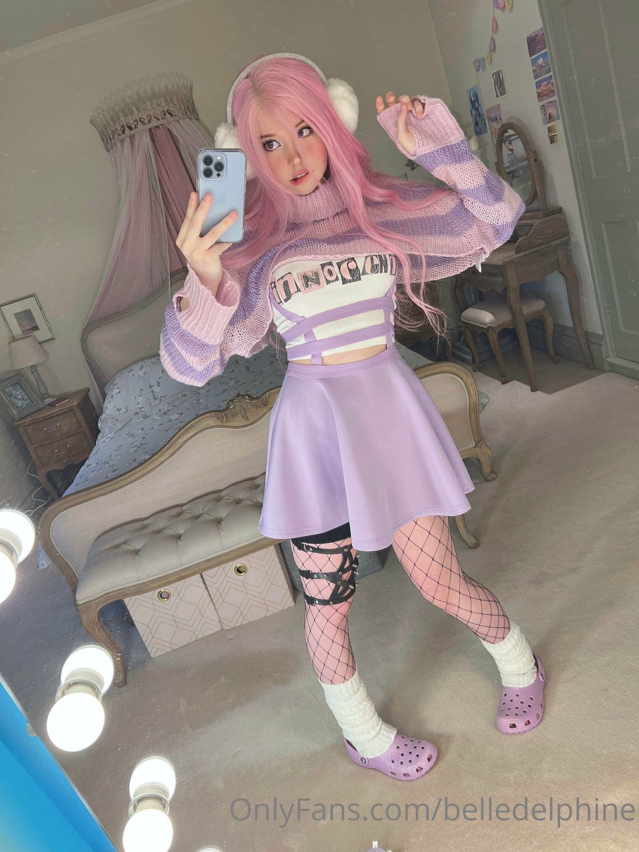 Belle Delphine Photo #4112