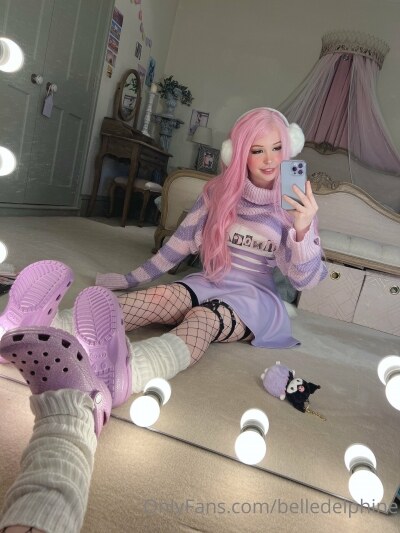 Belle Delphine Photo #4234
