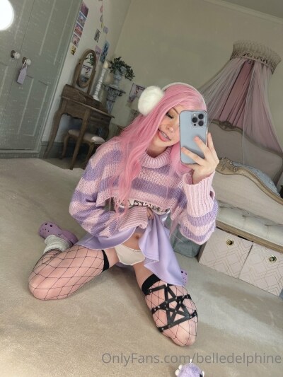Belle Delphine Photo #4237