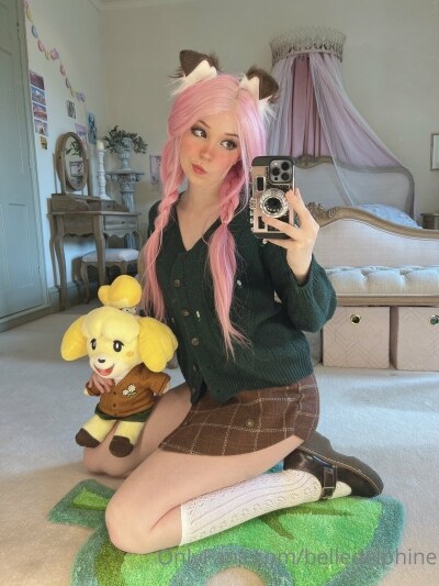 Belle Delphine Photo #4525