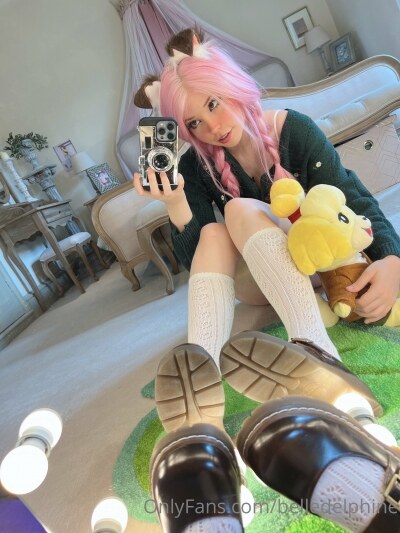 Belle Delphine Photo #4584