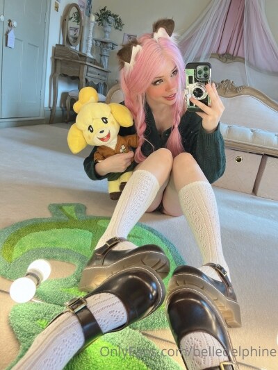 Belle Delphine Photo #4719