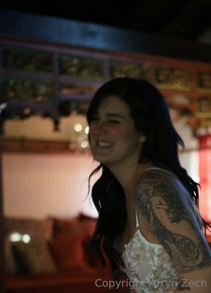 Arryn Zech Photo #30