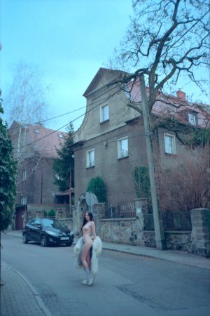 Angela Halee Photo #46