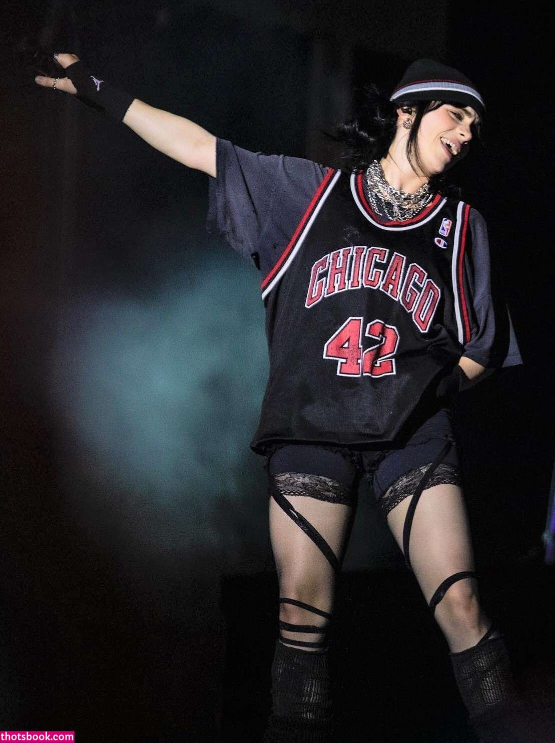 Billie Eilish Photo #41