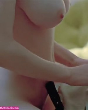 Alexandra Daddario Post #10