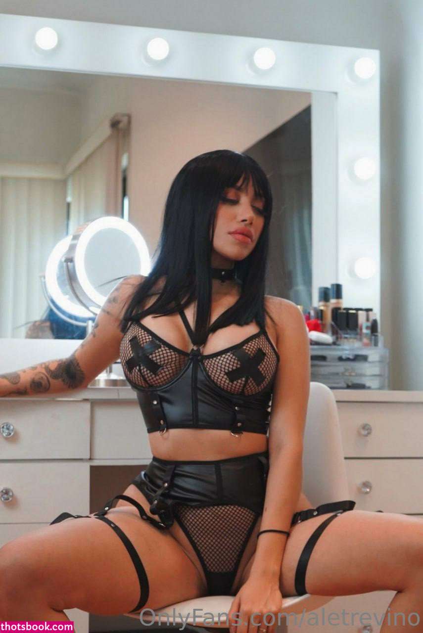 Ale Trevino Photo #6