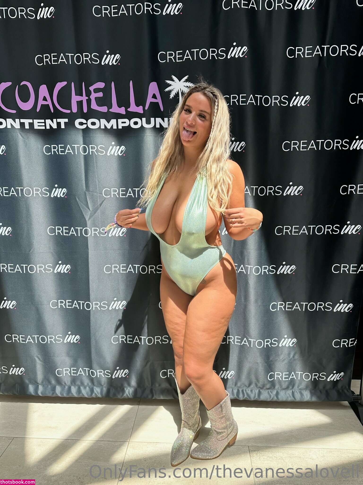 Vanessa Lovell Photo #23