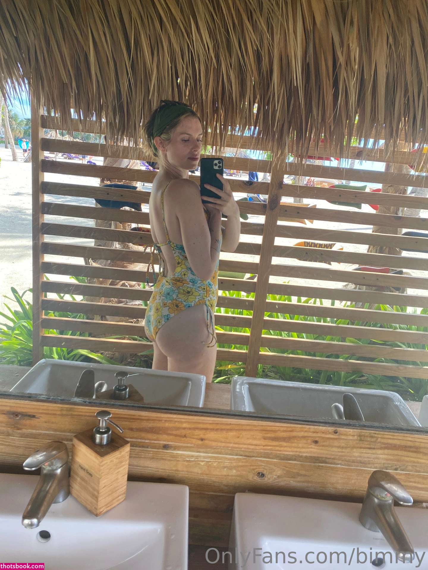 Barbara Dunkelman Photo #163