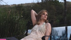 Barbara Dunkelman Video #175