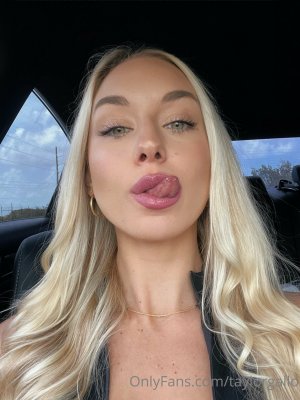 Taylor Gallo Photo #46