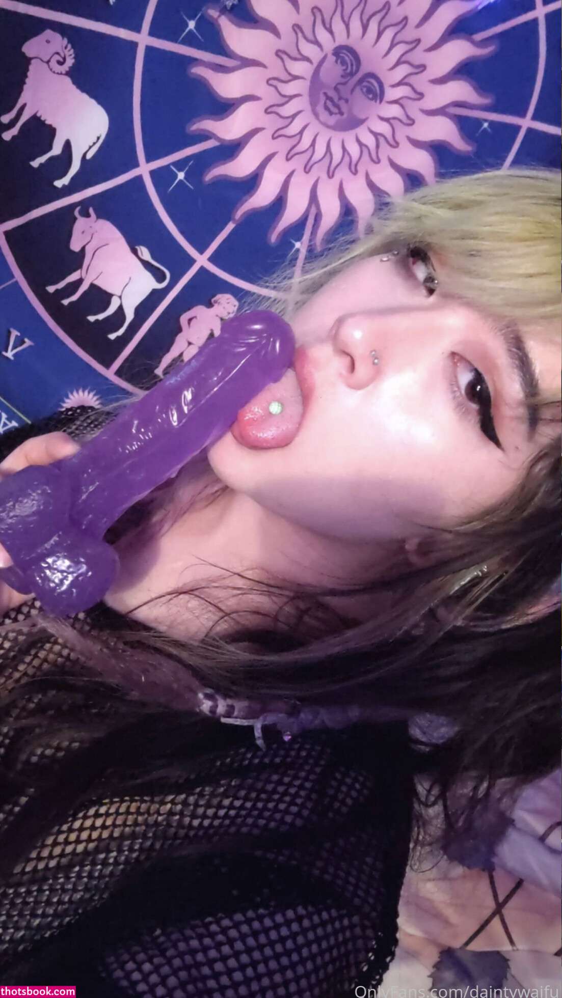 Daintywaifu Photo #11