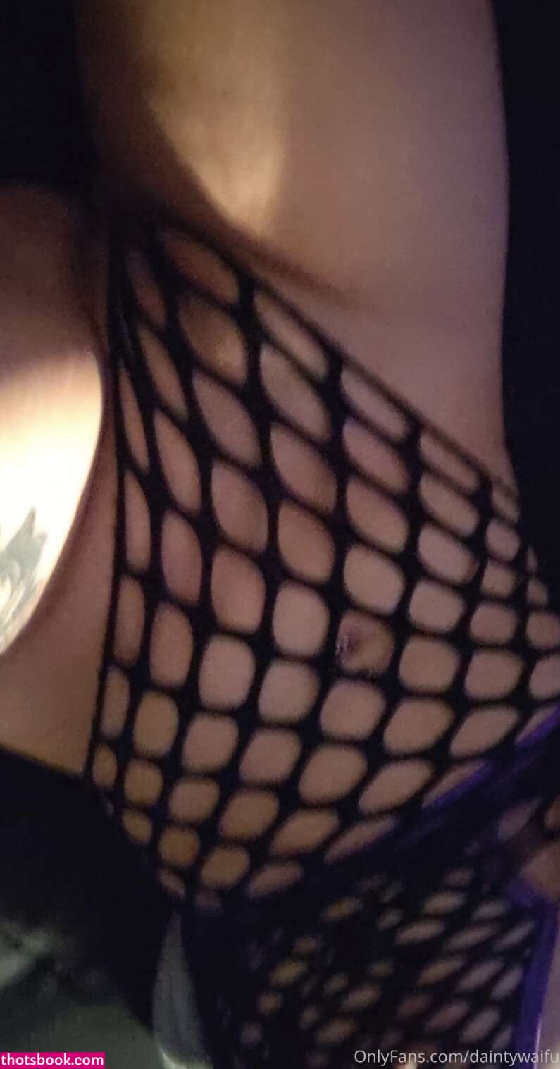 Daintywaifu Photo #25