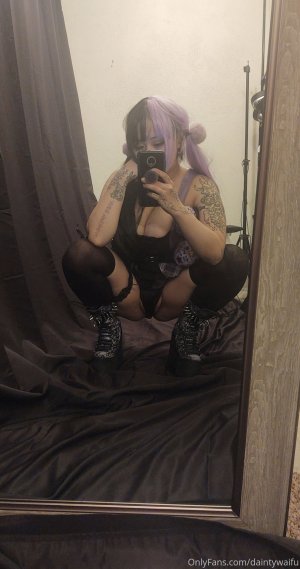 Daintywaifu Photo #65