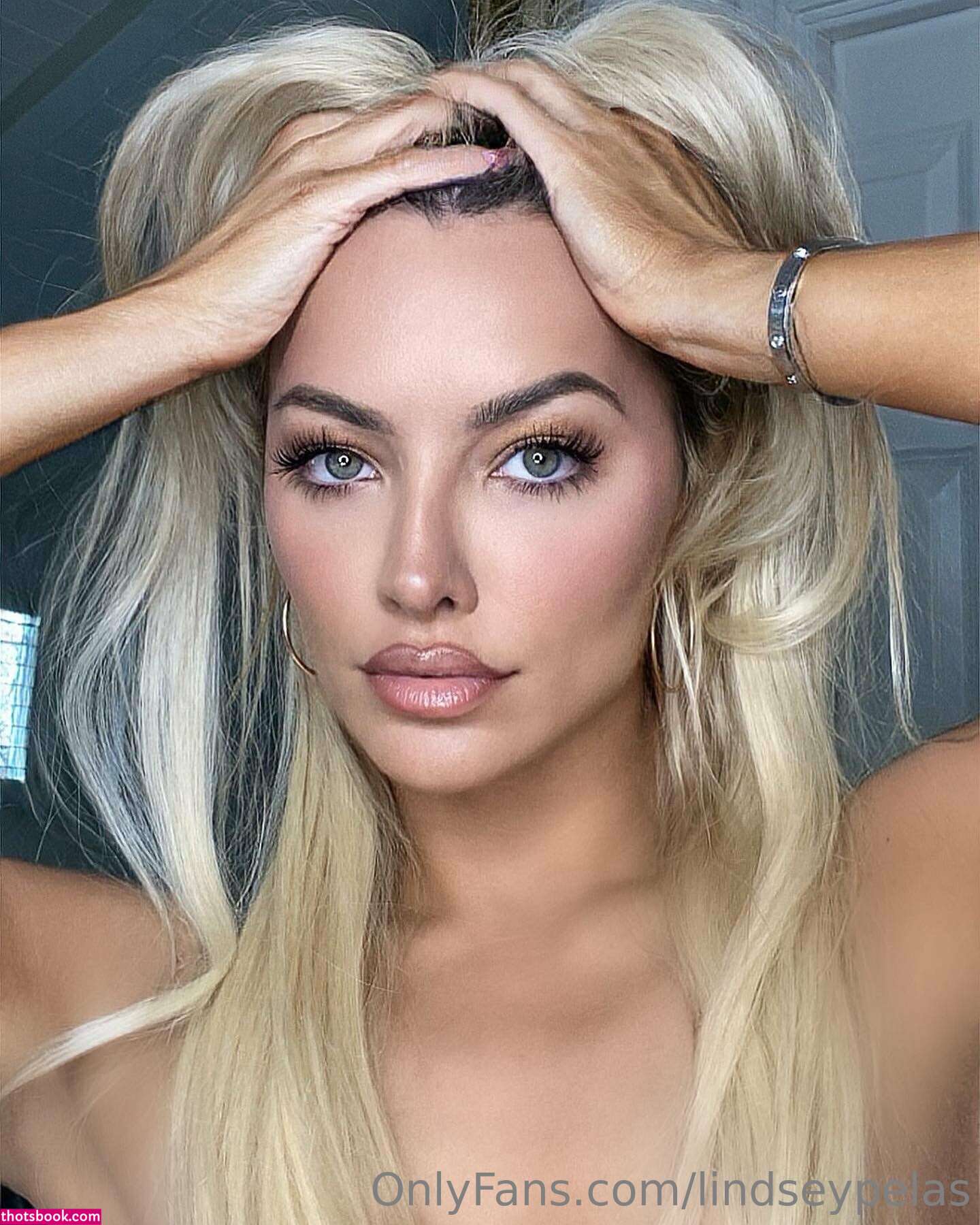 Lindsey Pelas Photo #662