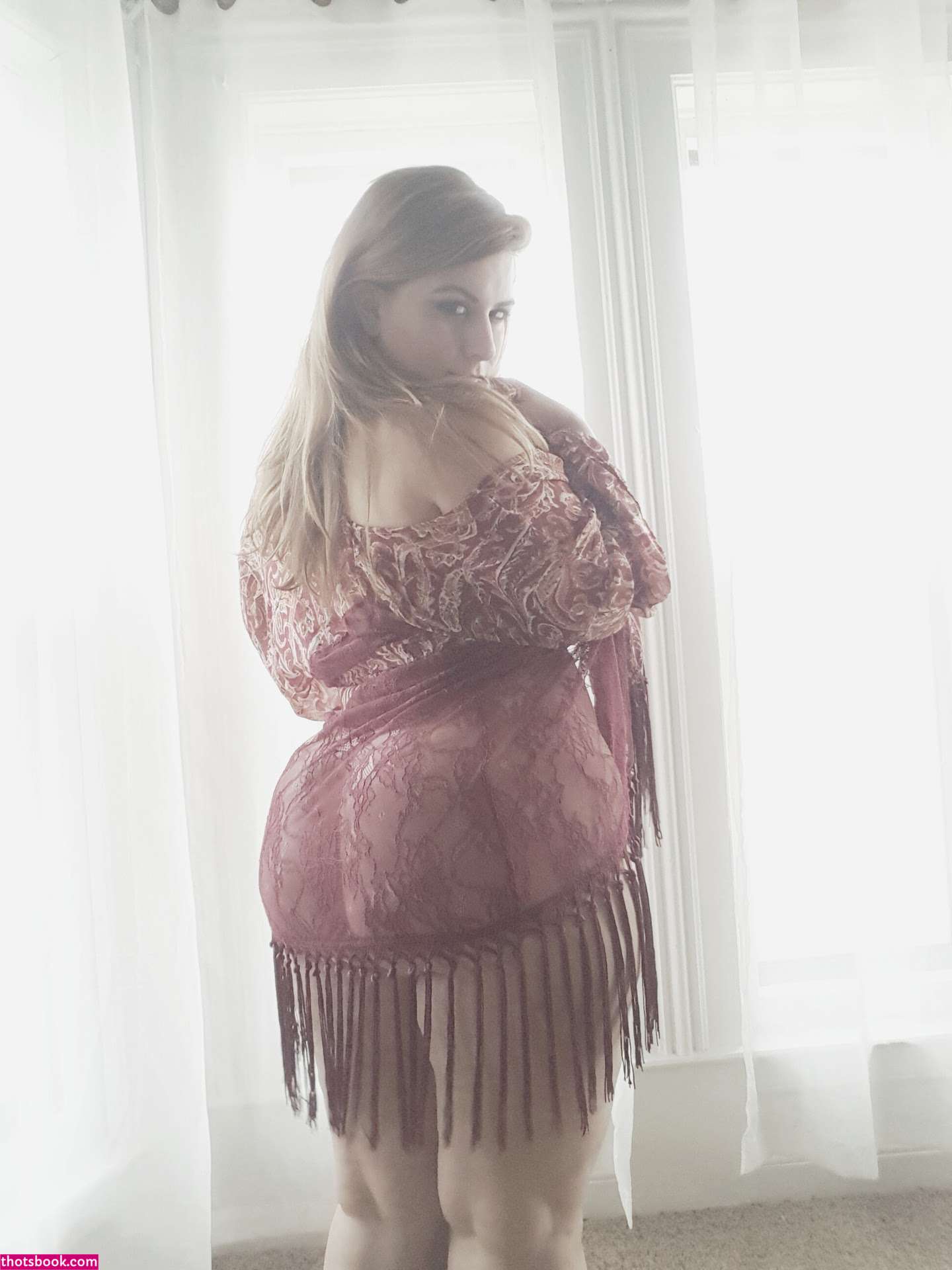 London Andrews Photo #252