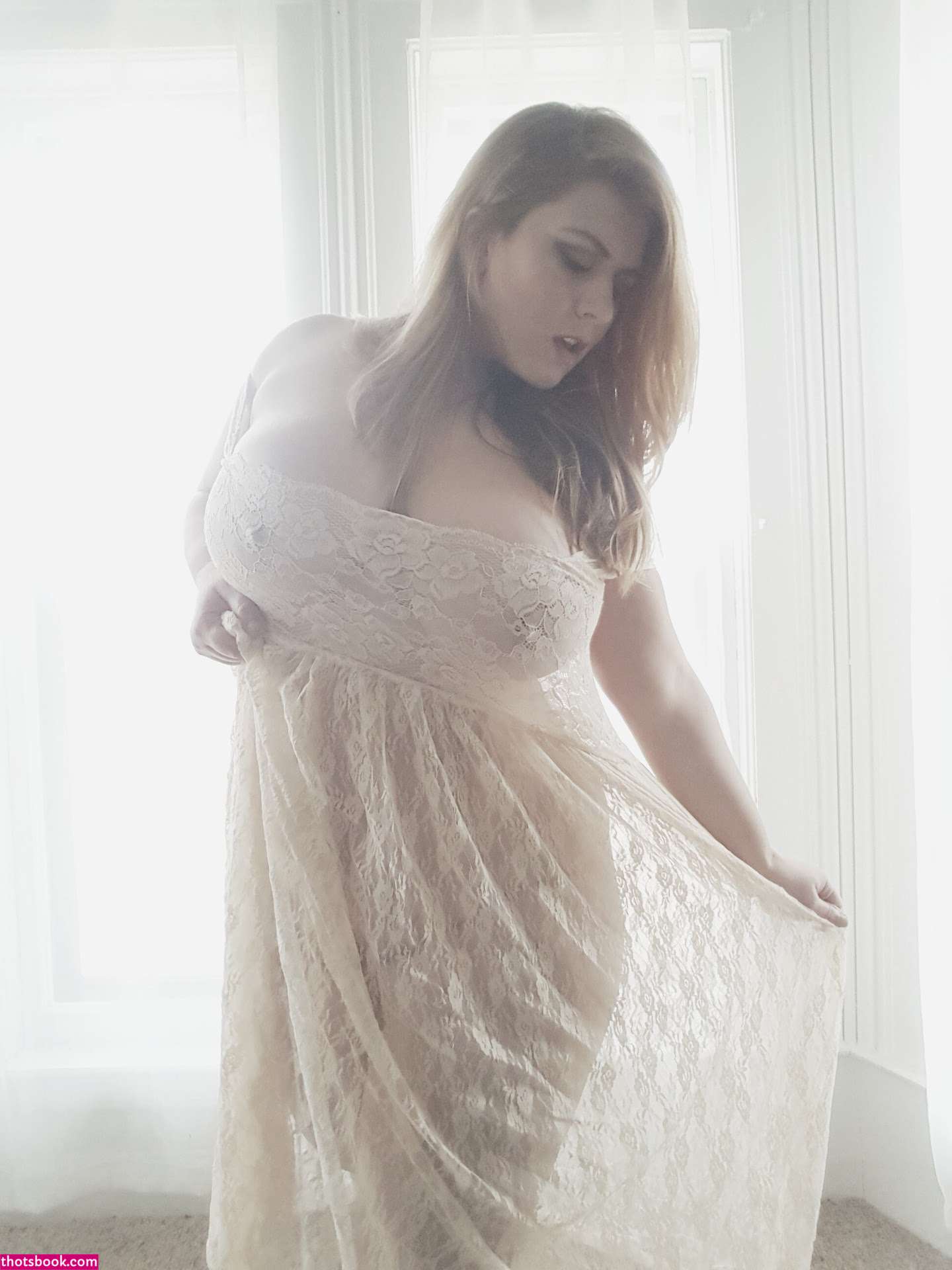 London Andrews Photo #265