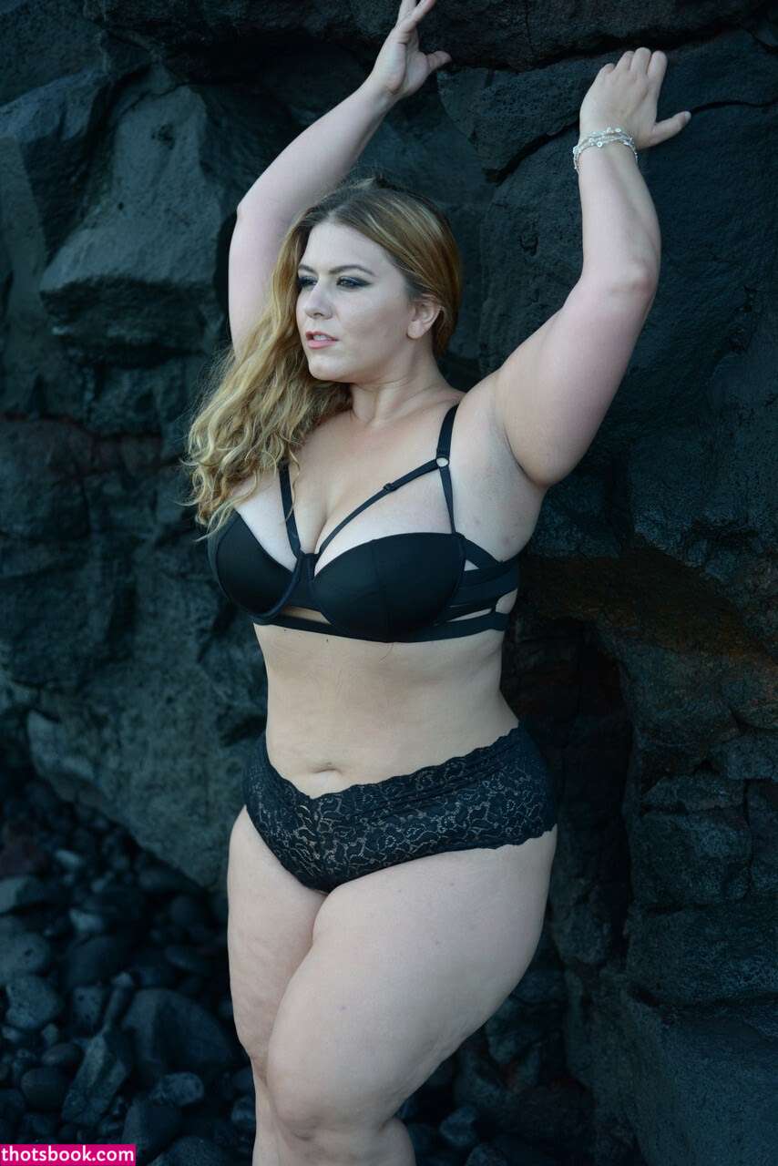 London Andrews Photo #303