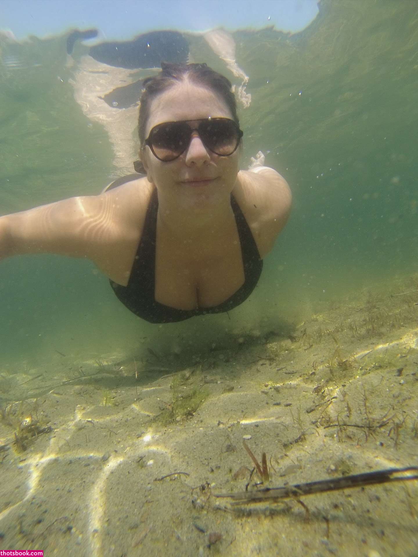 London Andrews Photo #305