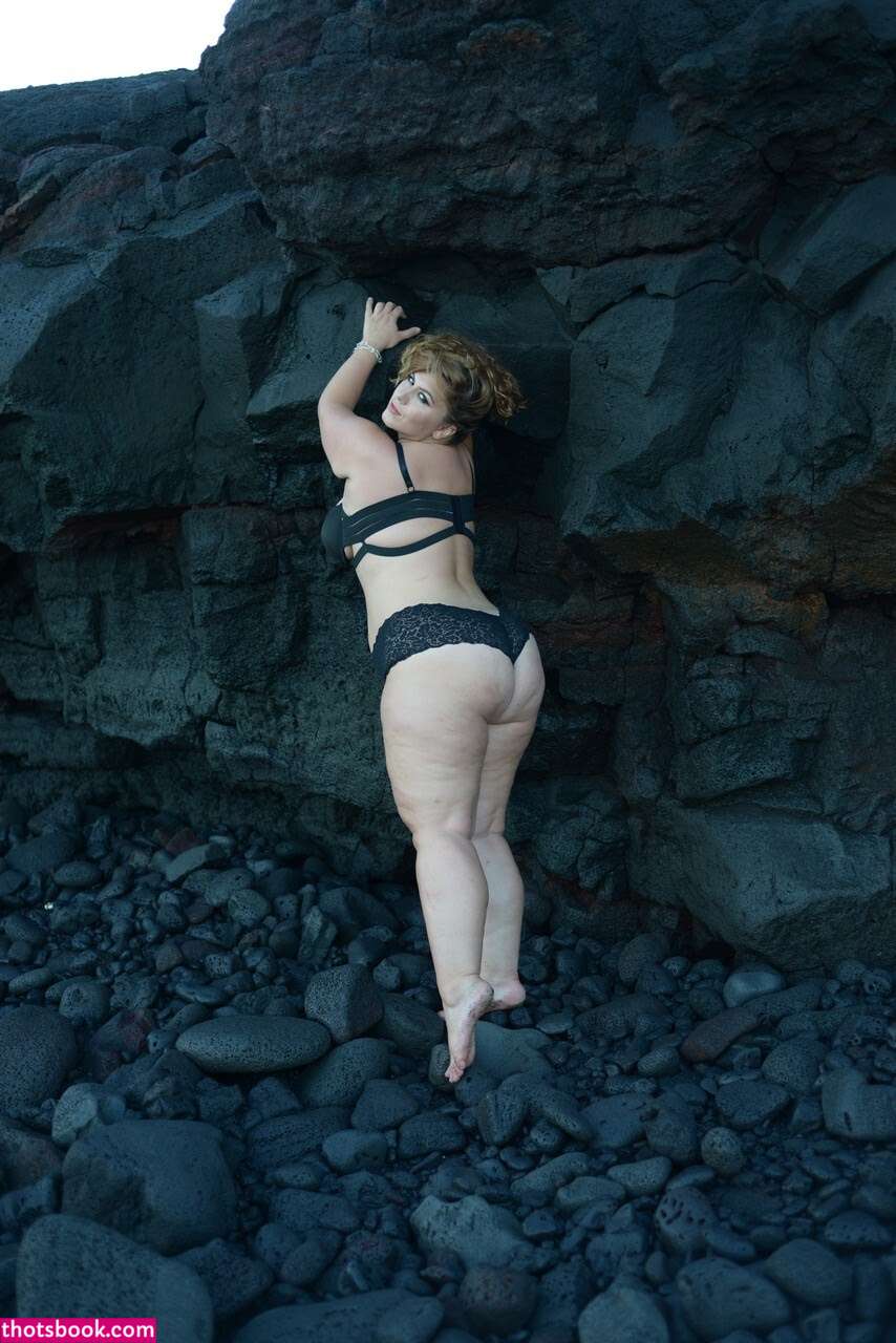 London Andrews Photo #319