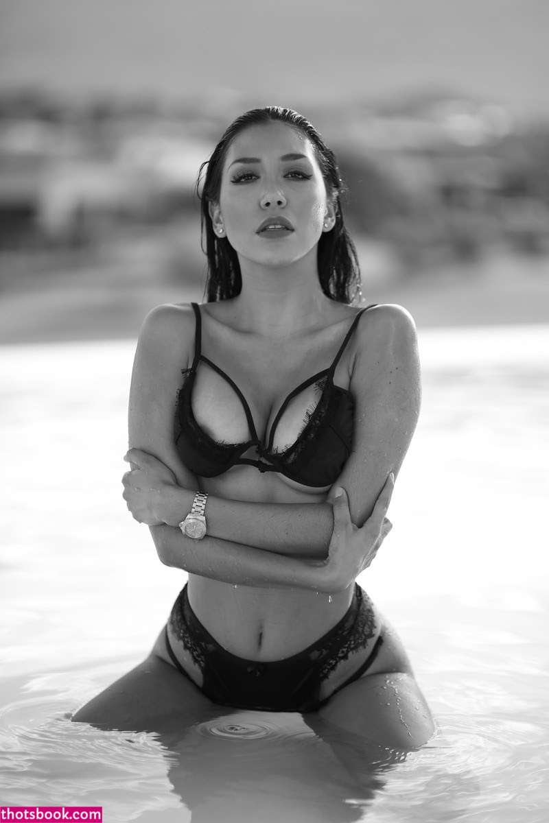 Lizzy Acosta Photo #73