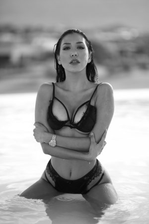 Lizzy Acosta Photo #73