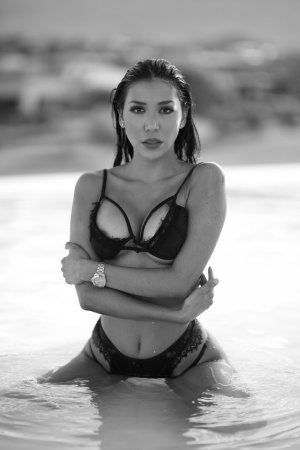 Lizzy Acosta Photo #84