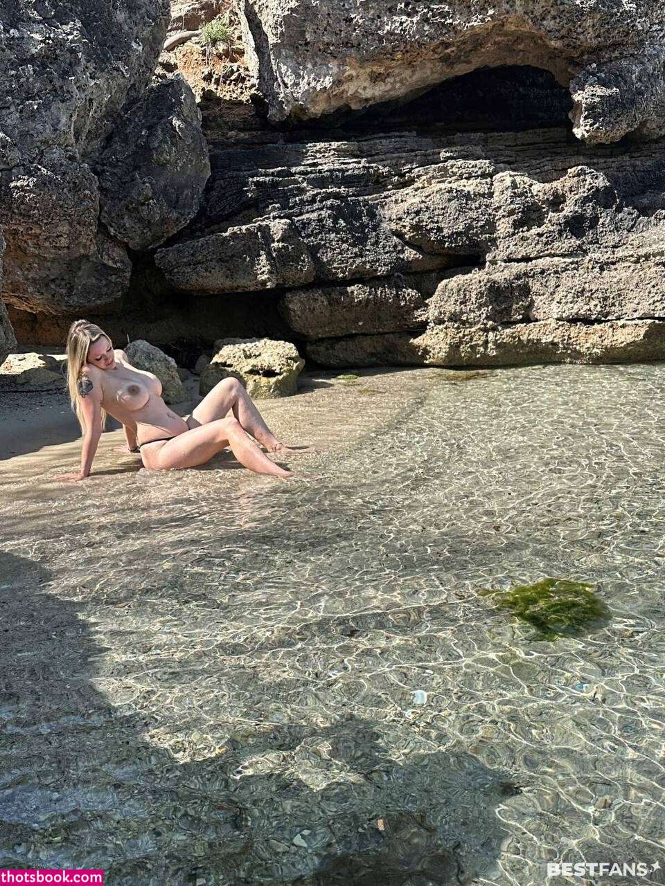 Anne Wunsche Photo #32