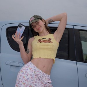 Maryana Ro Photo #25