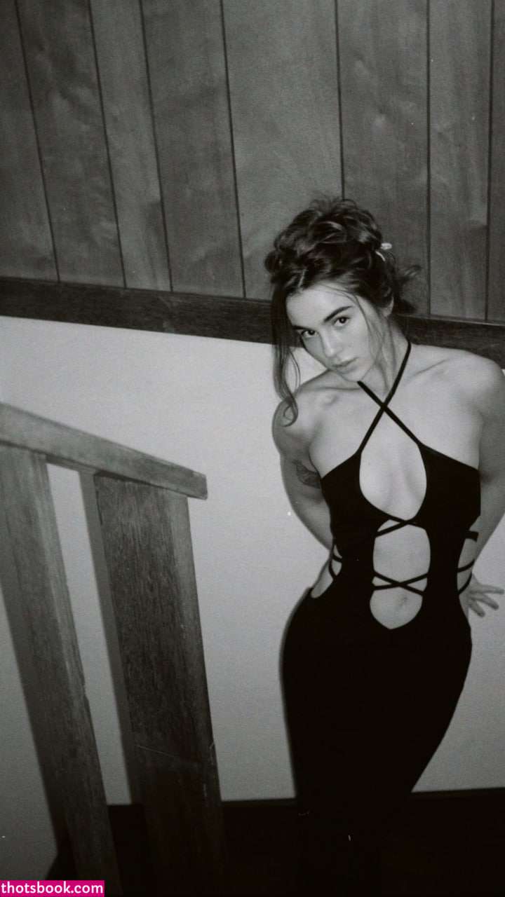 Maryana Ro Photo #39