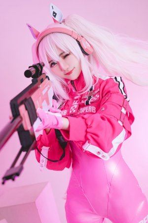 Sally Dorasnow Photo #154