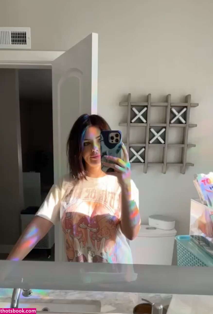 Adriana Chechik Photo #37