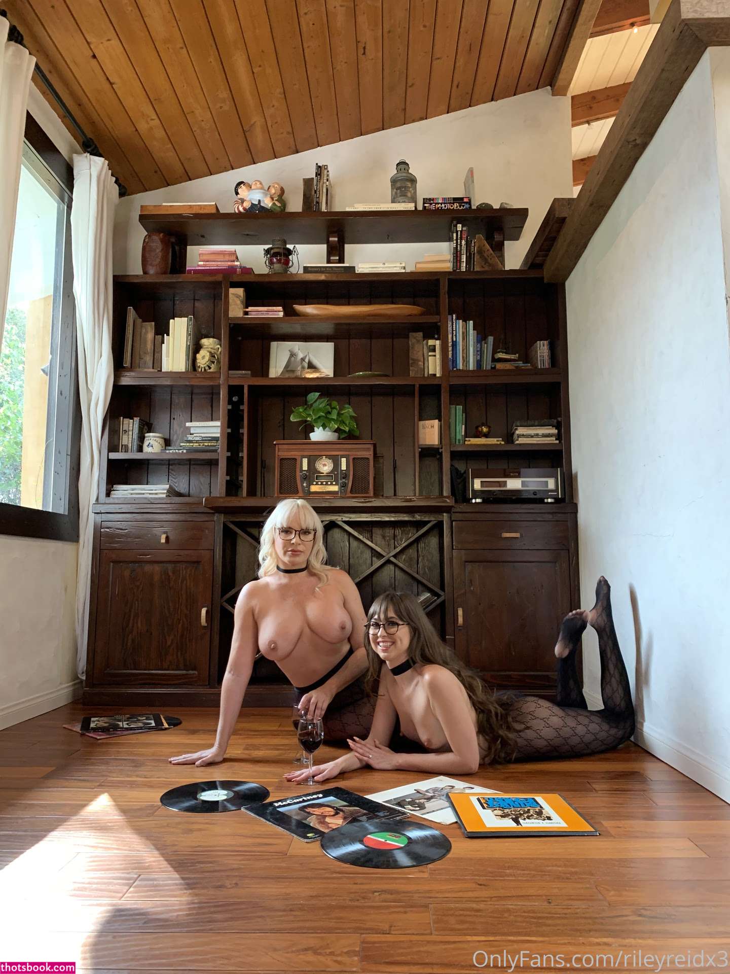 Dana Dearmond Photo #73