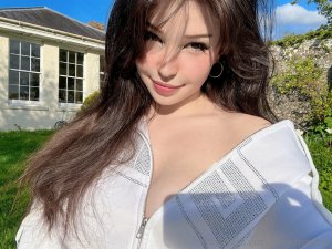 Belle Delphine Photo #5758