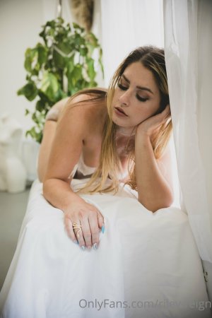 Riley Reign Photo #37