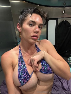 Lizbeth Eden Photo #170