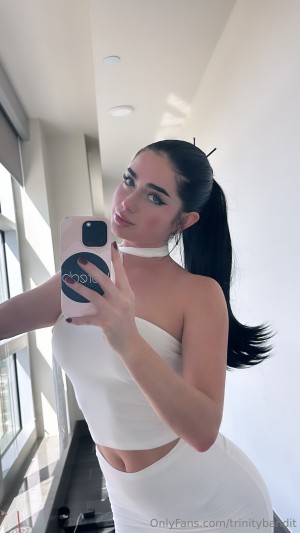 Trinity Bandit Photo #287