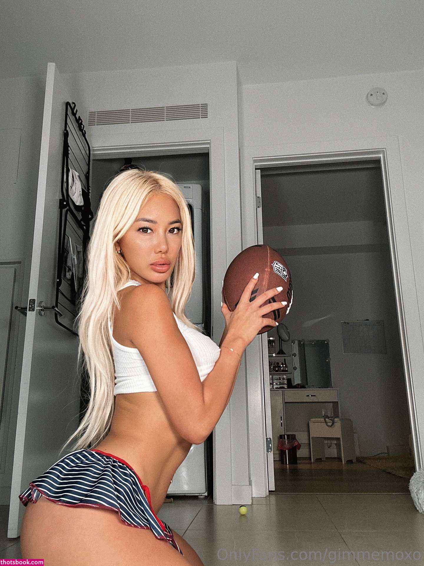 Anthia Mo Photo #121