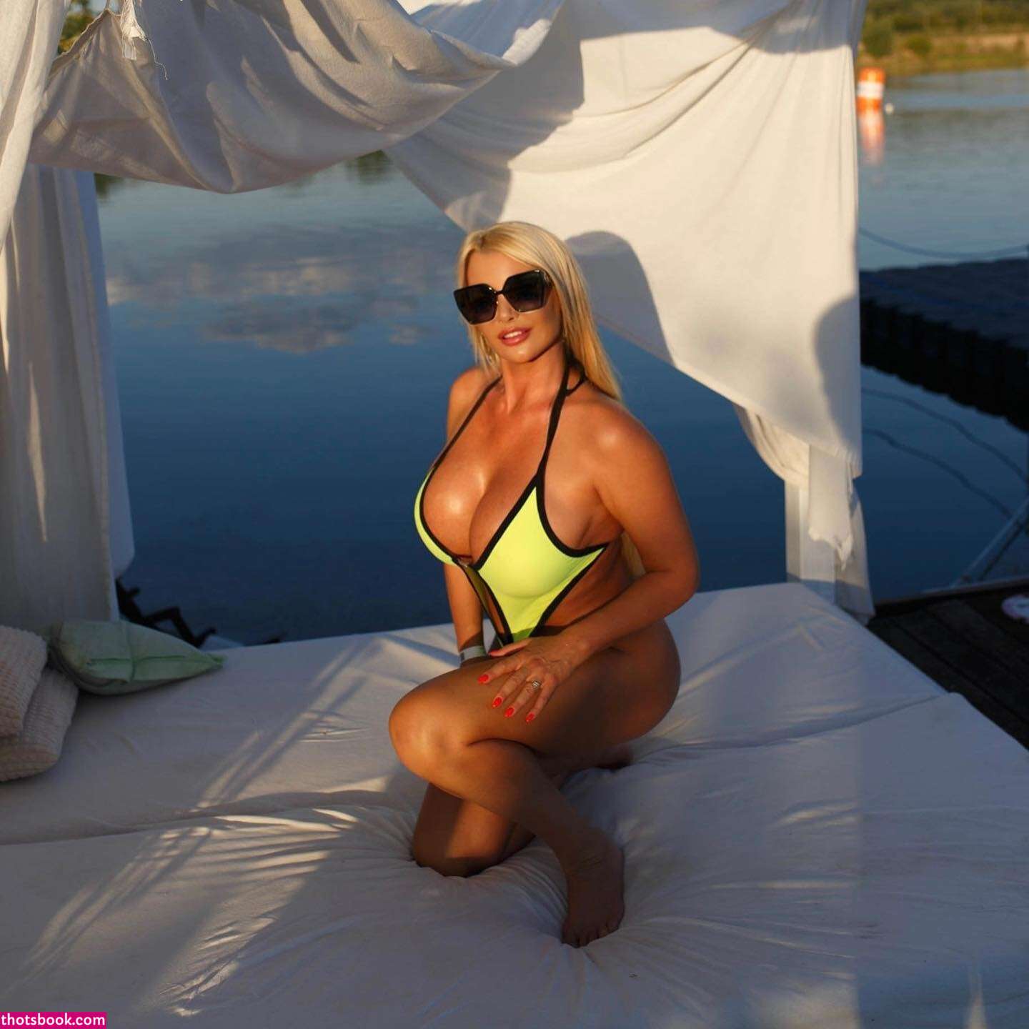 Mandity Izabella Photo #93