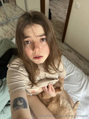 Plumpy Mage Photo #39