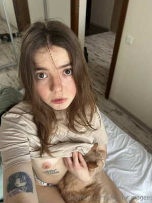 Plumpy Mage Photo #43