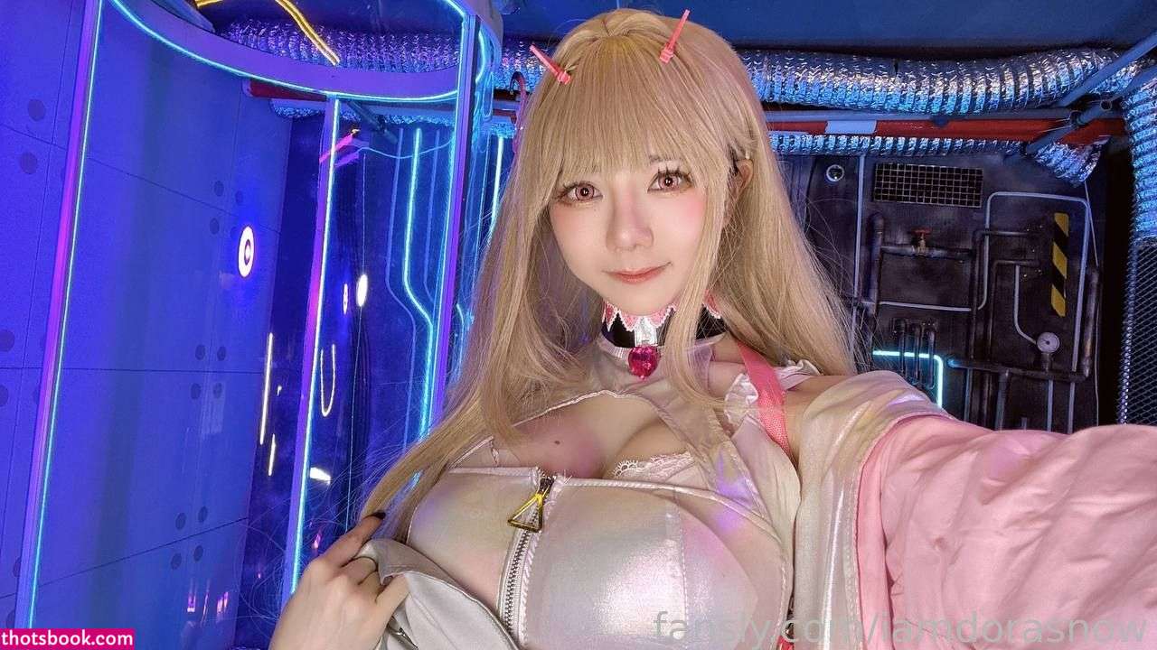 Sally Dorasnow Photo #283