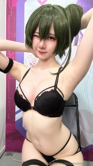 Sally Dorasnow Photo #287