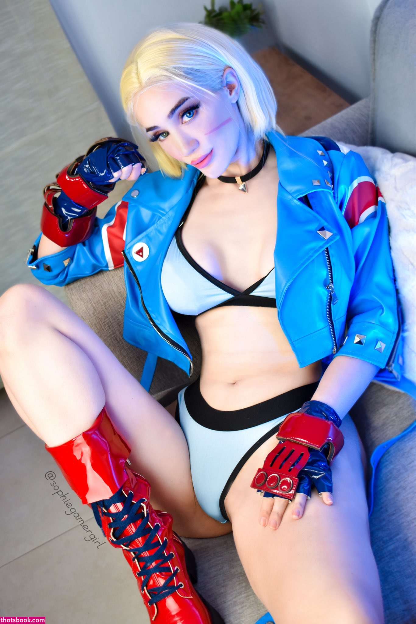 Sophie Valentine Photo #233