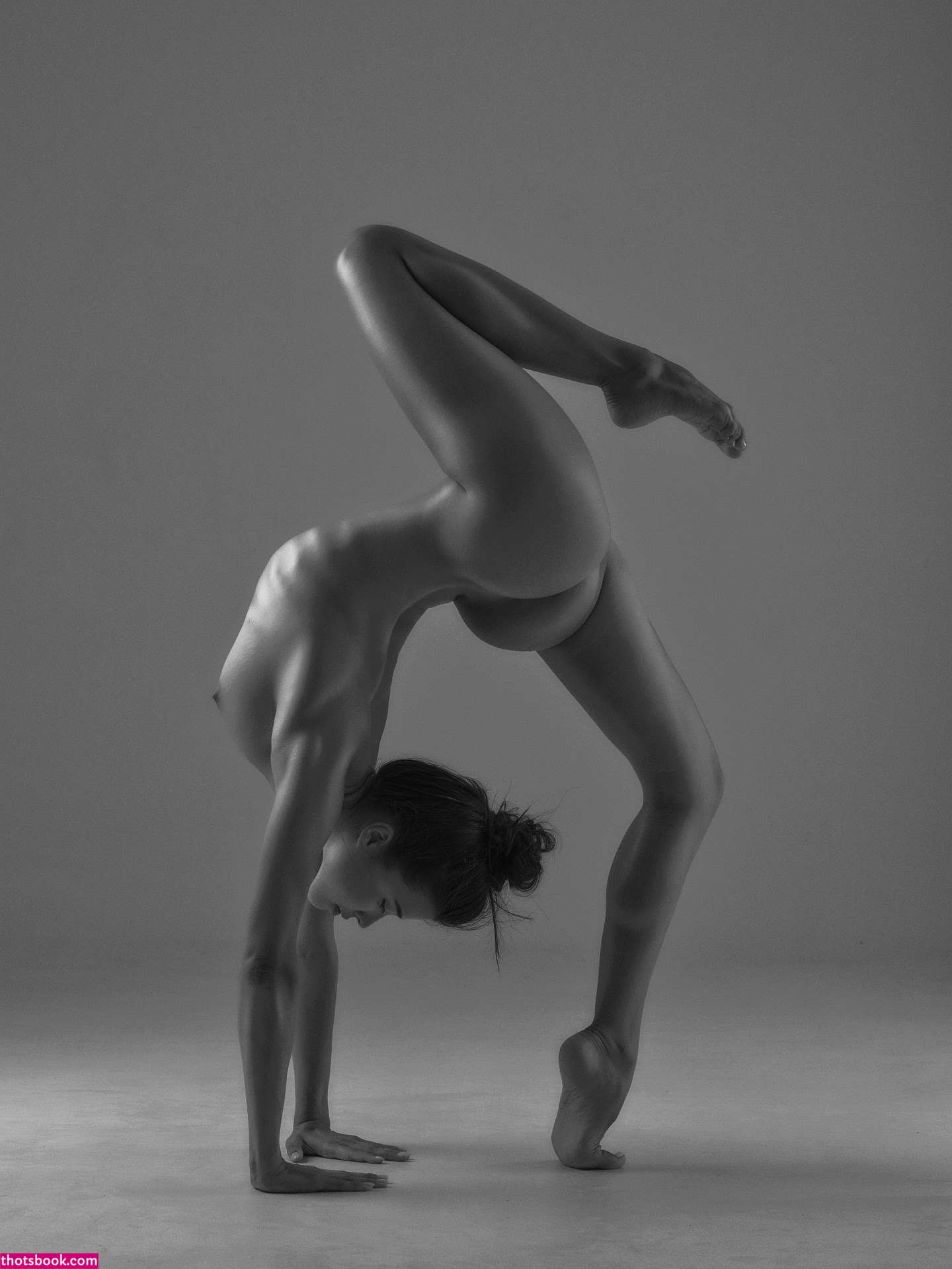 Yoana Nikolova Photo #796803