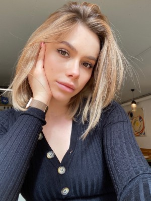 laurasanguinar Photo #30