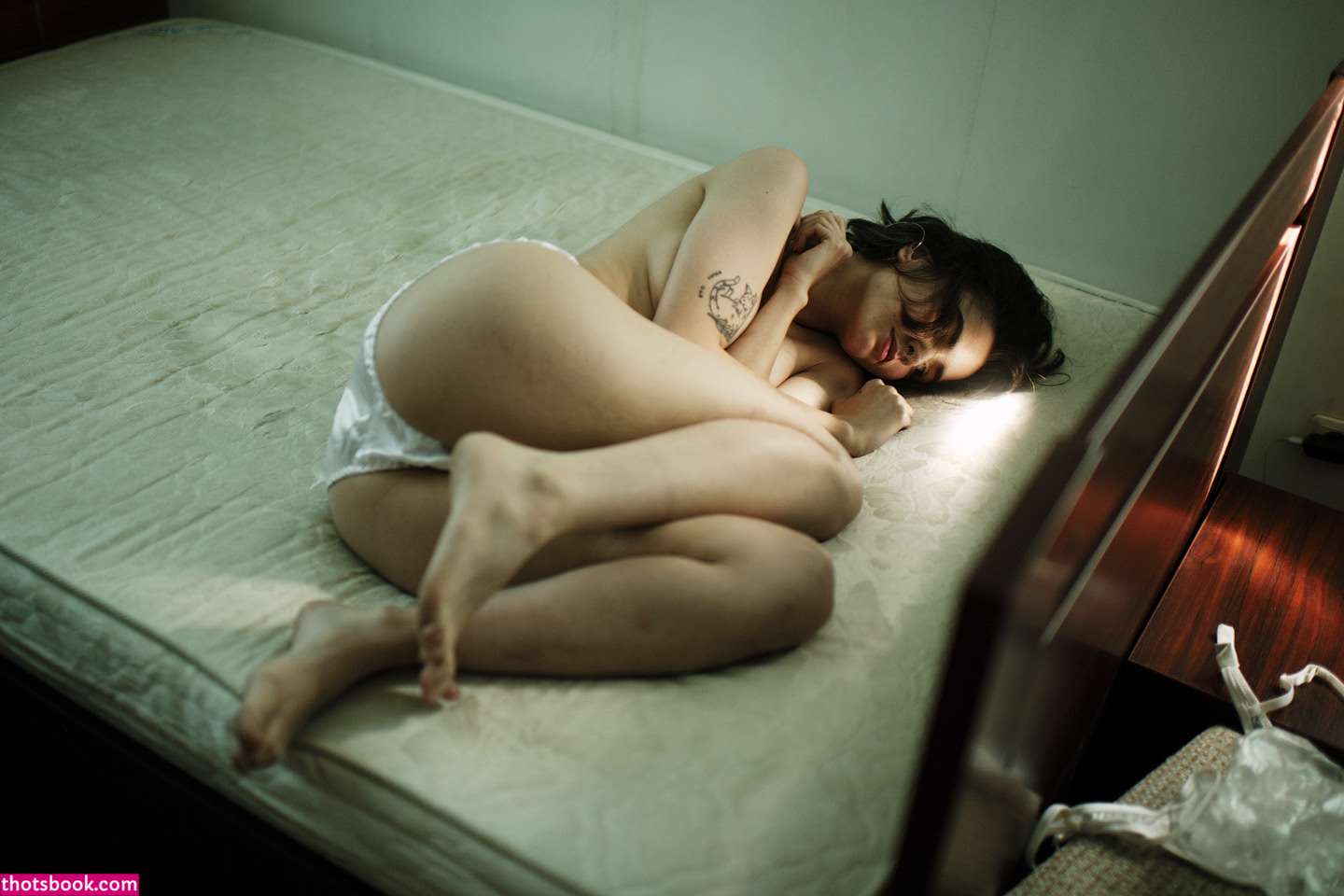 Loonassoftfeet Photo #250