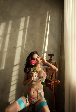 Vanessa Veracruz Photo #91