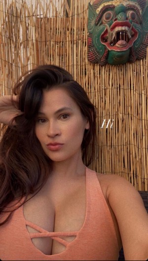 Vanessa Veracruz Photo #108