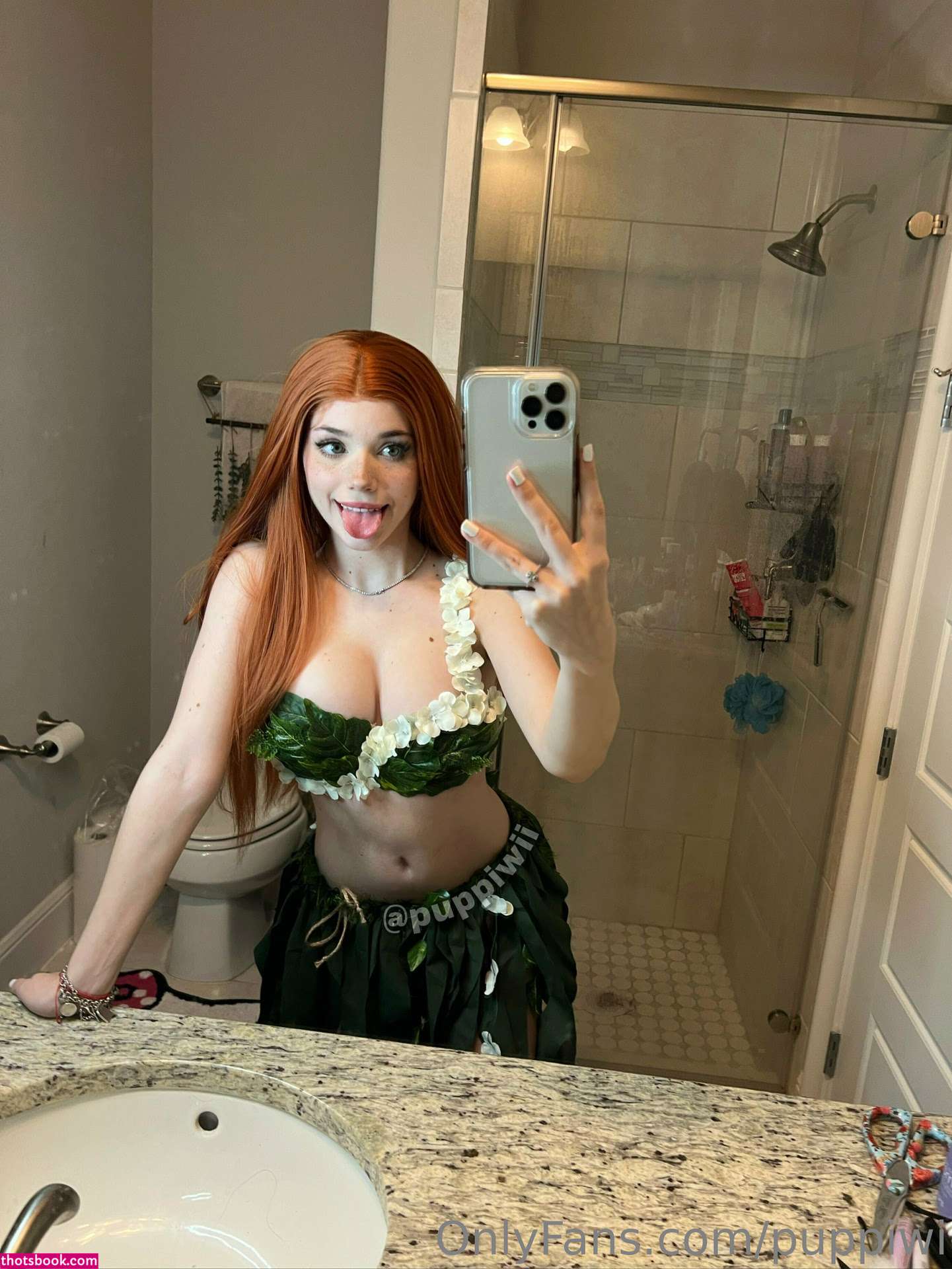 Grinchie Puppiwii Photo #157